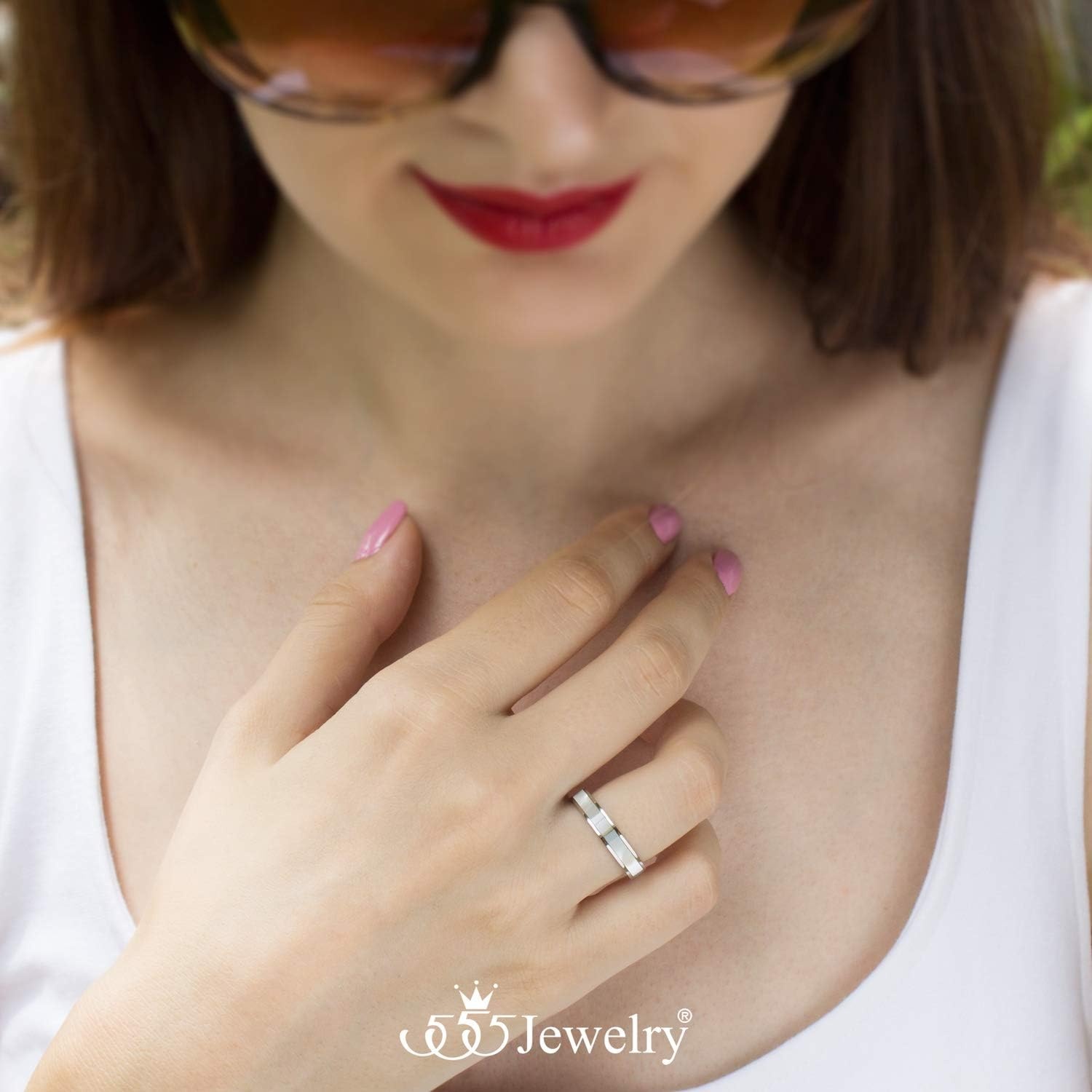 image:image555Jewelry 4mm Mother of Pearl Abalone Shell Inlay Band Ring for Women amp LadiesSilver