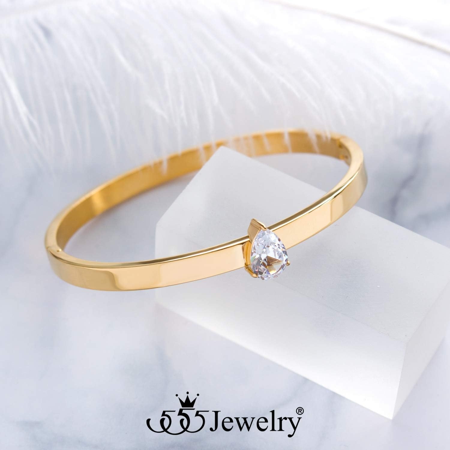 image:image555Jewelry Stainless Steel Hinge Lock Heart Shape CZ Cuff Bangle Bracelet for WomenGold Teardrop CZ