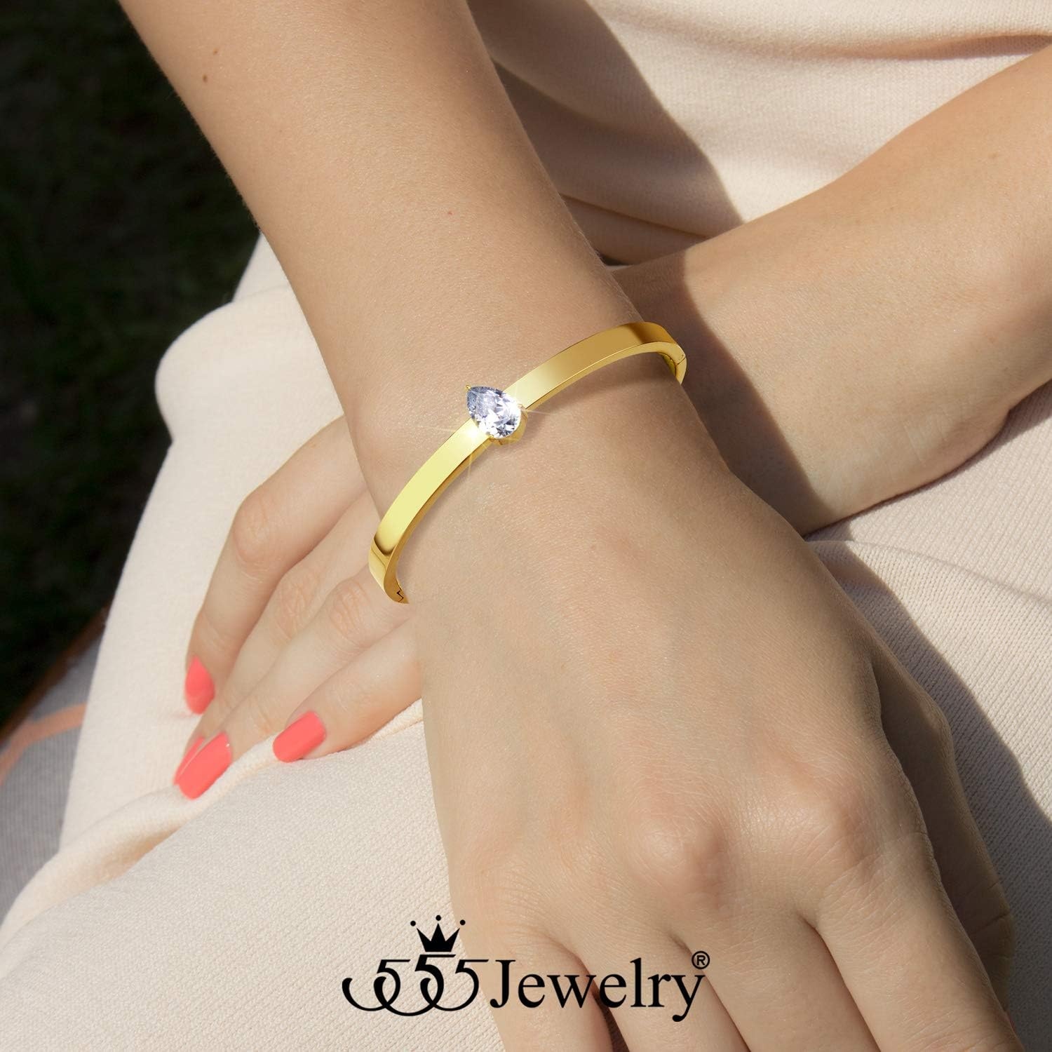 image:image555Jewelry Stainless Steel Hinge Lock Heart Shape CZ Cuff Bangle Bracelet for WomenGold Teardrop CZ